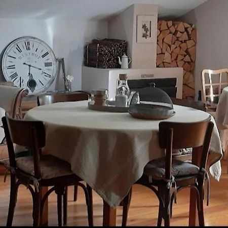 Lo Nou Bnb Pollein Exterior photo